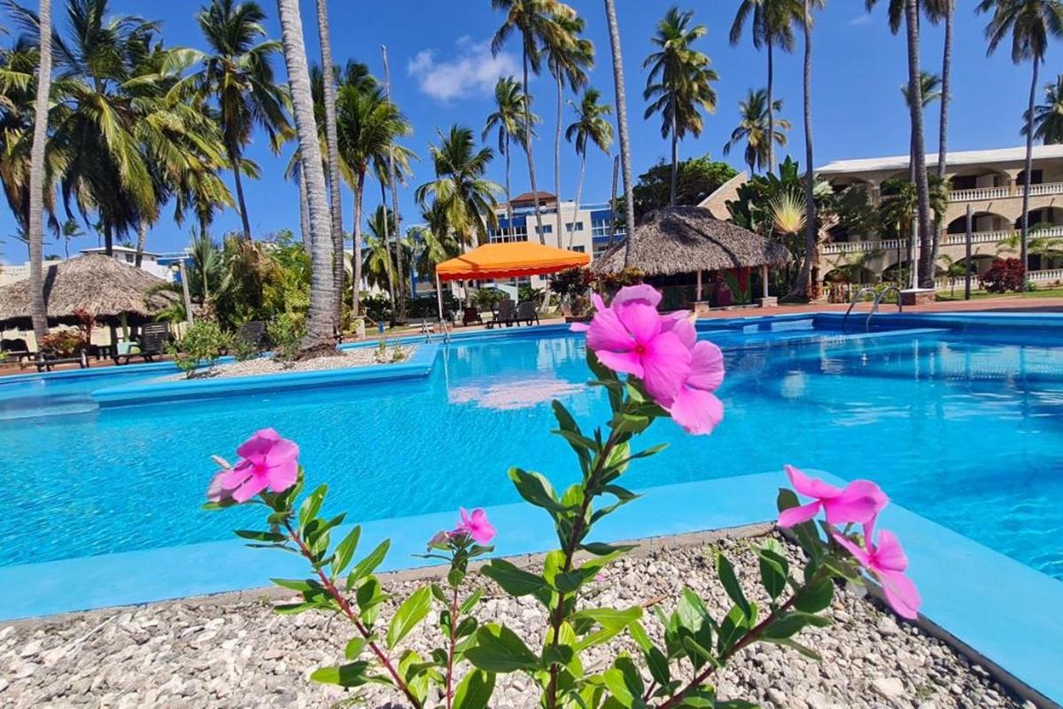 Cortecito Bavaro Hotel 3*