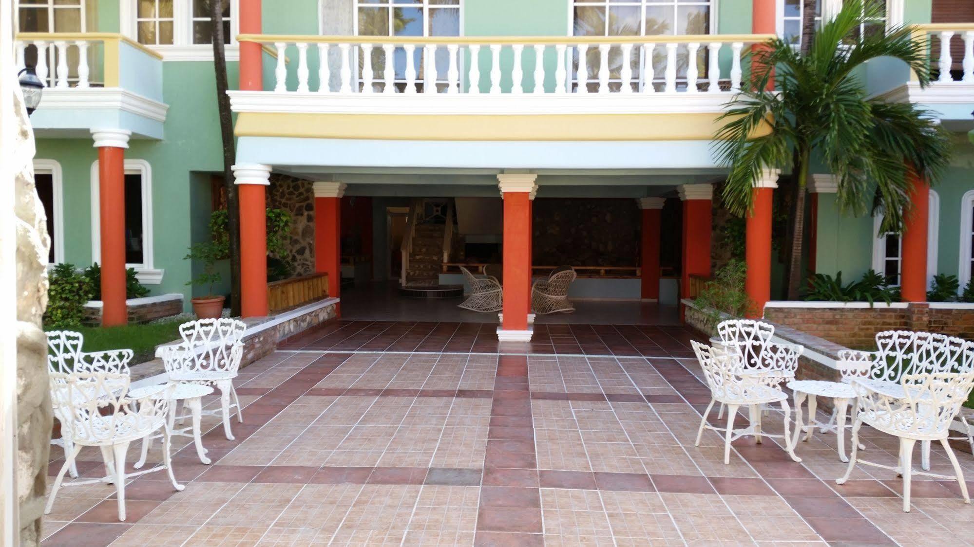 Cortecito Bavaro Hotel 3*